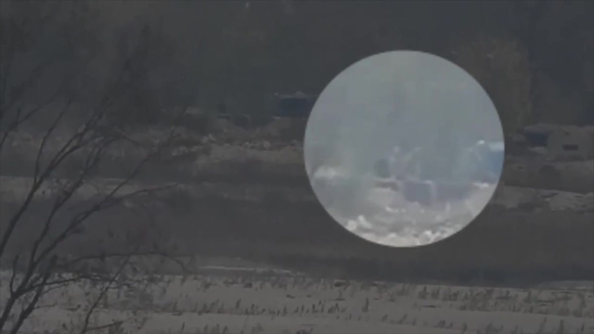 Video: Střela letěla devět sekund. Ukrajinský snajpr popsal rekordní zásah